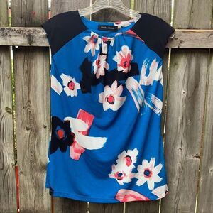 Ivanka Trump top sz. S